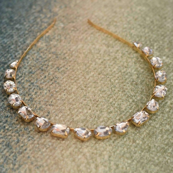 Beautiful Feel Crystally Hair Band/ Tiara ( Brand New)